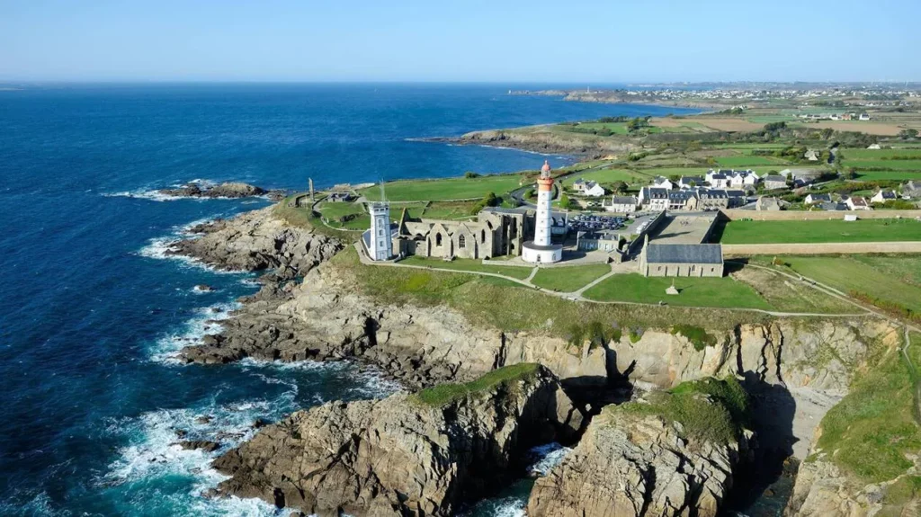 Phare de Saint-Mathieu drone